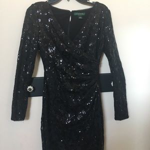 Geourgeous Ralph Lauren evening black dress.